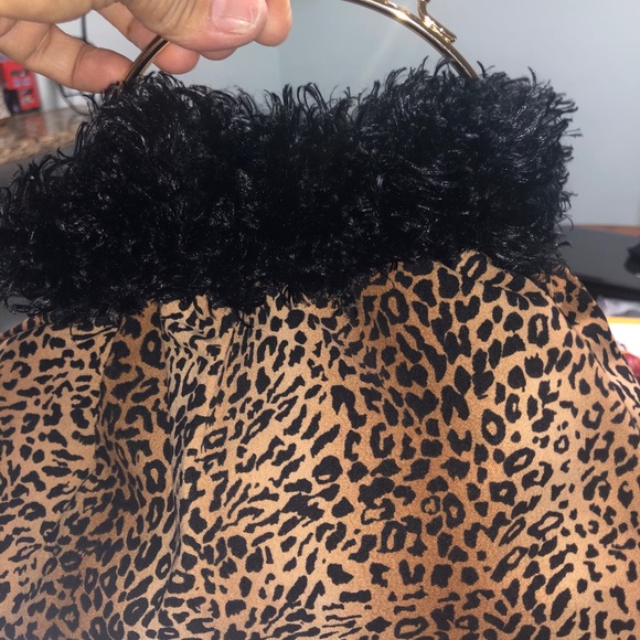 Handbag - Picture 2 of 4